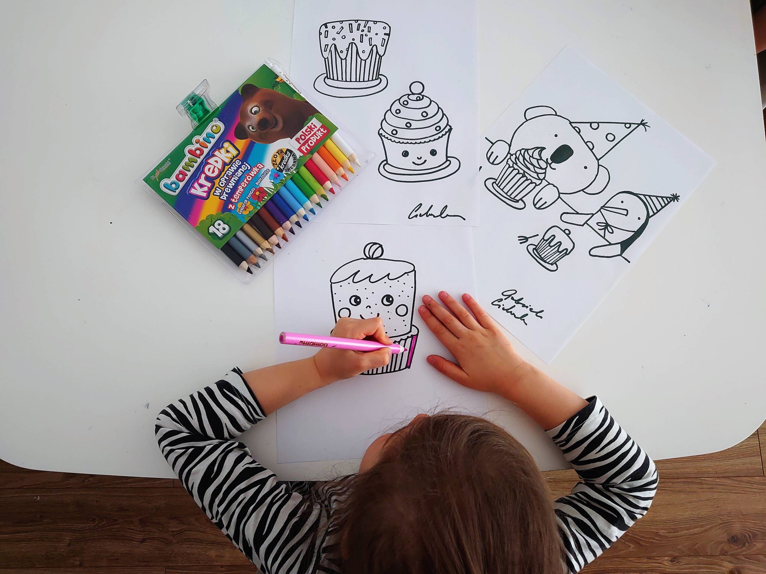 kolorowanki_muffinki_kinderkulka